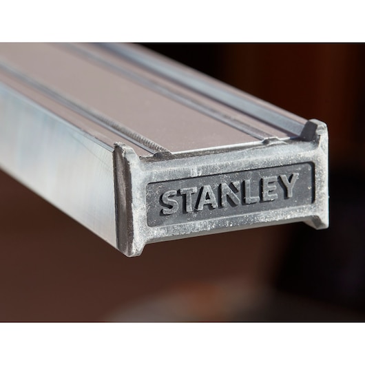 STANLEY 0-43-672 aluminum spirit level close-up with brand logo, angled view.