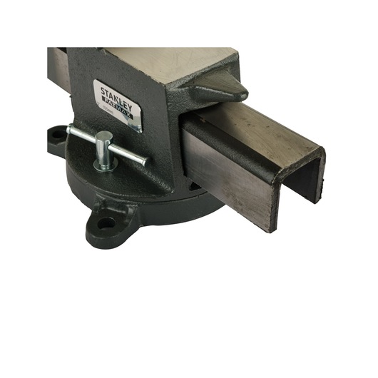 STANLEY 83-067 bench vise close-up on white background, showing metal jaws and mounting base.