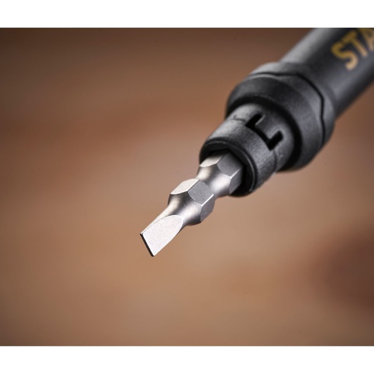 STANLEY 66-344M screwdriver with slotted bit, close-up photography showing metal tip and black handle.