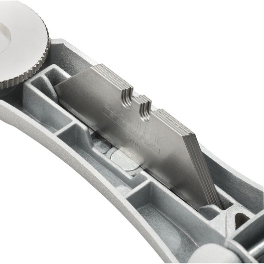 STANLEY FMHT10501-0 utility knife blade storage compartment, close-up side angle.