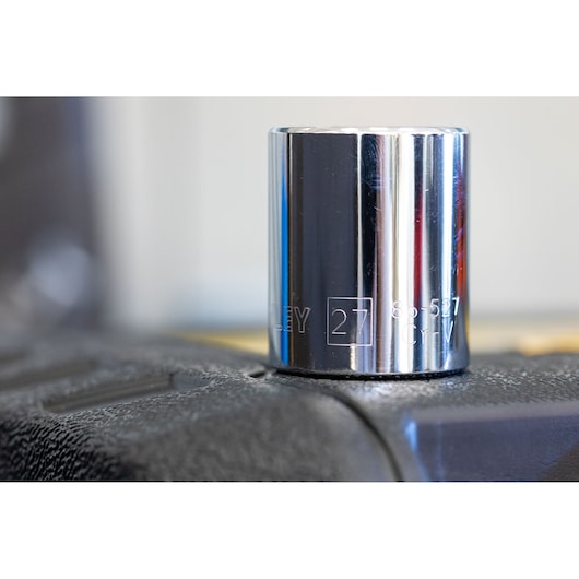 Photo of STANLEY STMT86315-0 chrome socket, 27mm, close-up on white background, photography category.